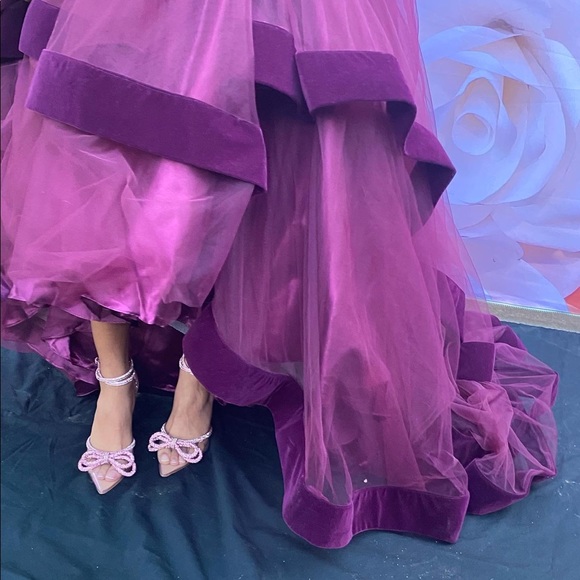 Mac Duggal Strapless Tiered Gown - Picture 5 of 13